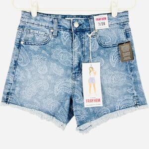 Celebrity Pink Women Stretch Blue Hi-Rise Fray Hem Paisley Denim Shorts 7/28 NWT